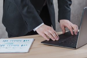 Kuasai Hak Akses, Log Activity, dan Approval Accurate Online dengan Training FAC Institute